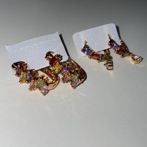 2 Sets of Earrings